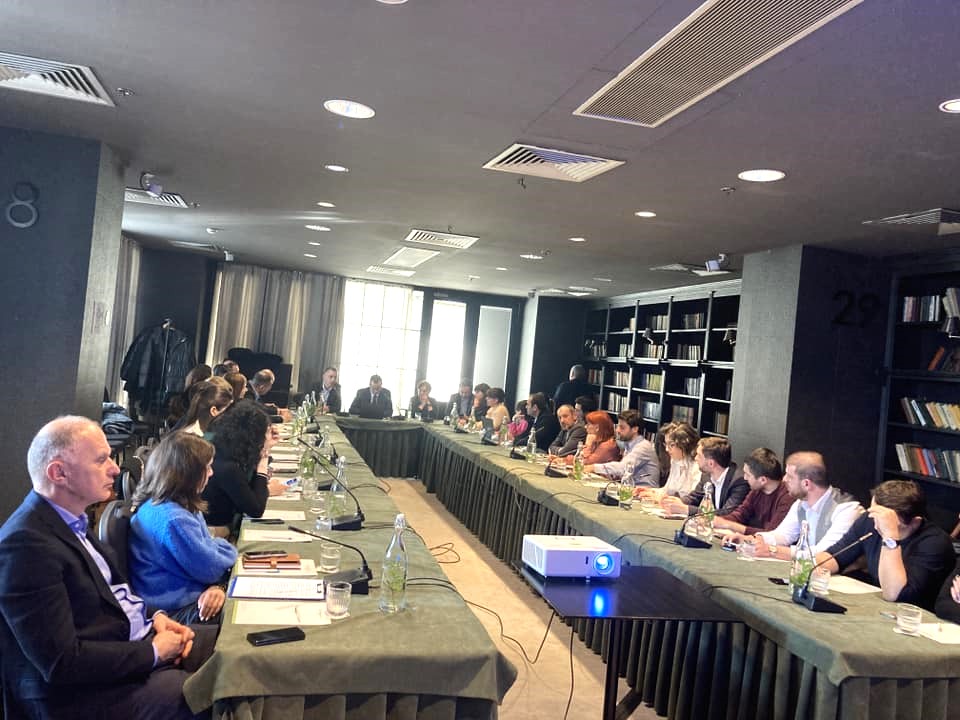 ფაქტორინგის რეფორმის მიმდინარეობის განხილვა